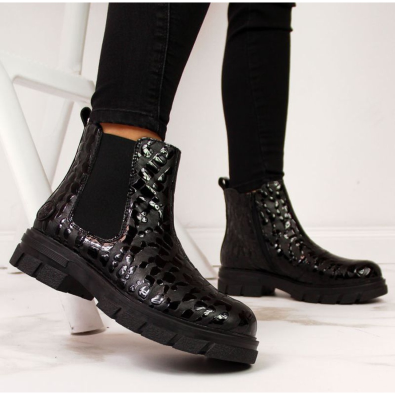 Bőr szigetelésű csizma Rieker W Z9152-00 fekete fehér 2