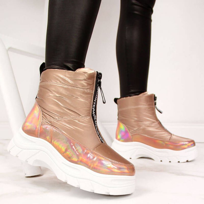 Hócsizma a Vinceza W JAN46C holo platformon aranyszínű aranysárga 2