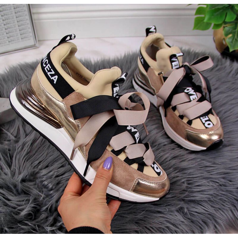 Cipők felirattal Vinceza W JAN49A bézs 1