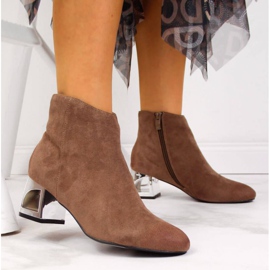 Csizma dekoratív sarokkal T.Sokolski W SCA144B barna 2