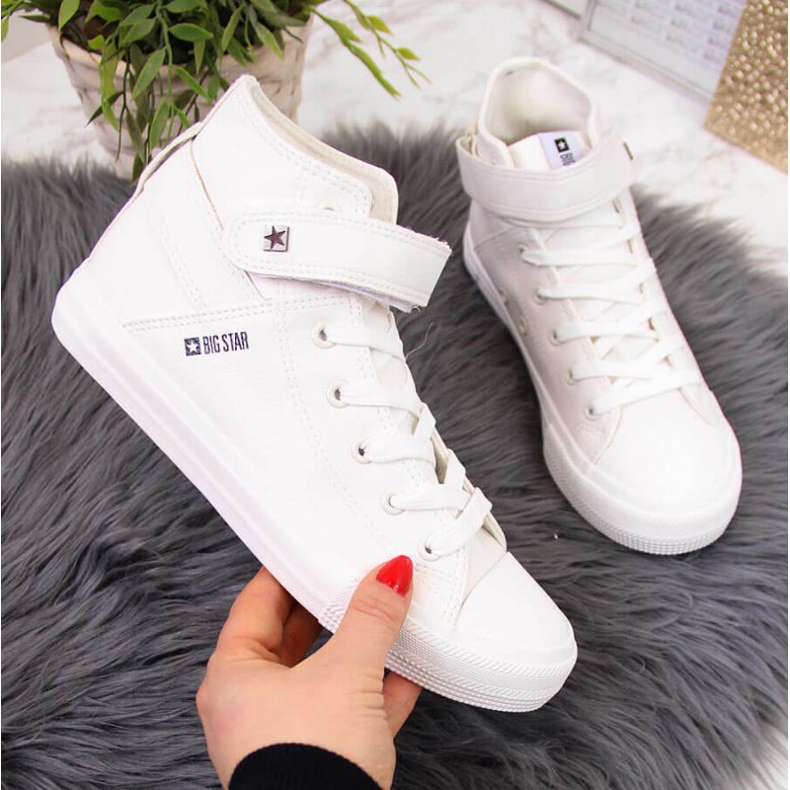 Tépőzáras tornacipő Big Star W V274541SS20 fehér 1