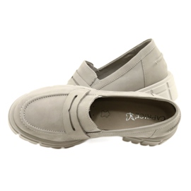 Női bőrfókerek caprice 24755-28 217 Szürke 7