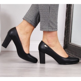 Szivattyúk a poszton Sergio Leone W SK193A fekete 2