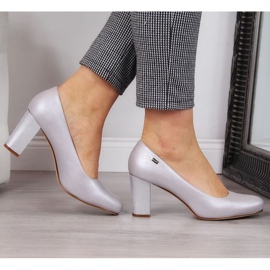 Szivattyúk a poszton Sergio Leone W SK193C ezüstgyöngy 2