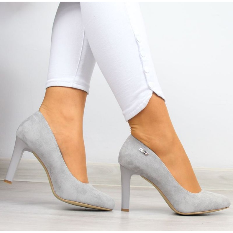 Szivattyúk a Sergio Leone W SK3R oszlopon szürke 2