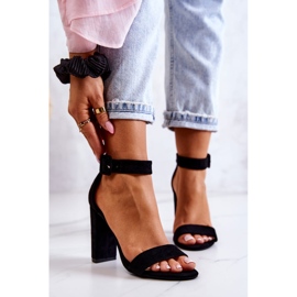 Fekete Jacqueline Suede magassarkú szandál 2