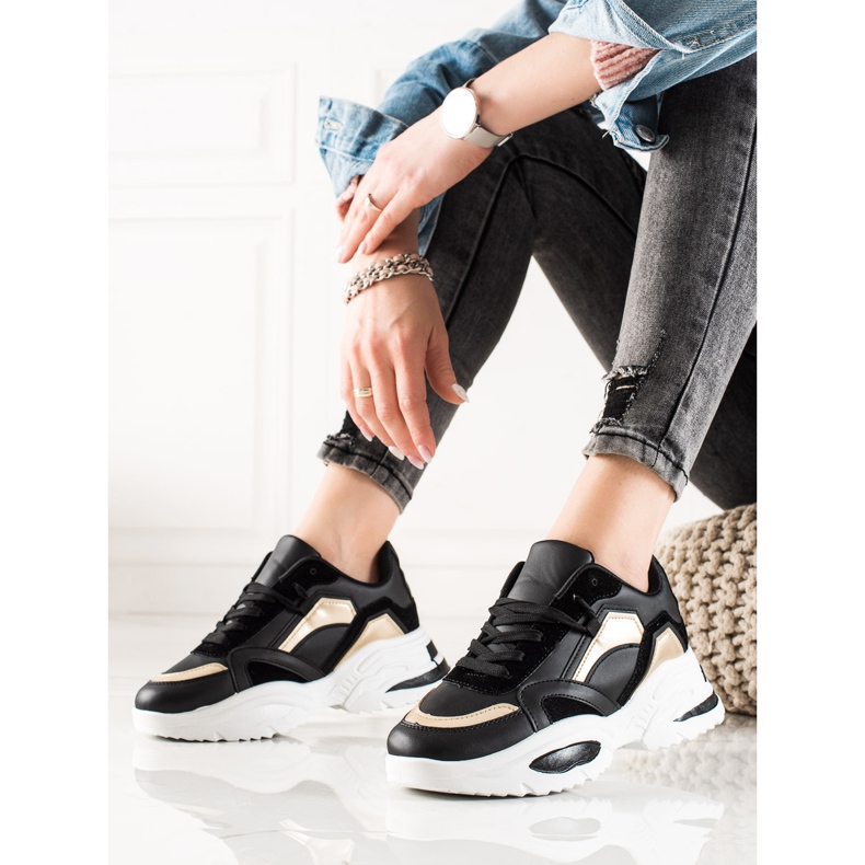 TRENDI Eco bőr cipők fekete 2