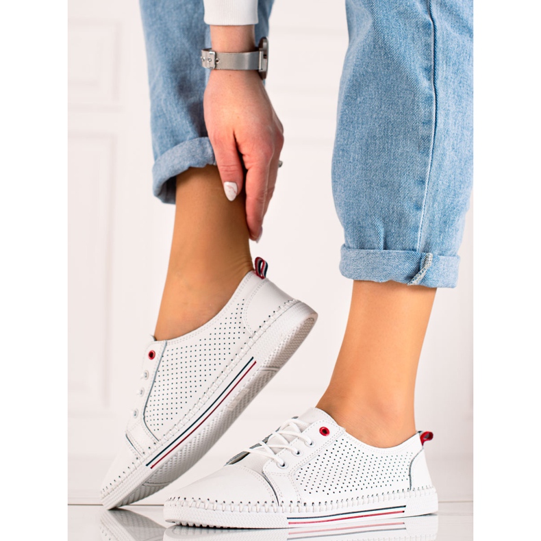 Goodin Áttört bőr cipők fehér 1