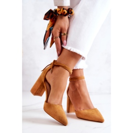 FB2 Szivattyúk Egy Bar Kötött Camel Lettice barna sárga 2