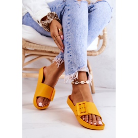 Női Big Star papucs csattal FF274A393 narancs 2