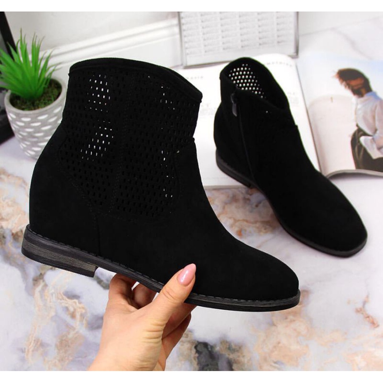 Áttört csizma S. Barski W OLI141A fekete 1