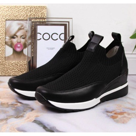 Wedge tornacipő Potocki W WOL52A fekete 2