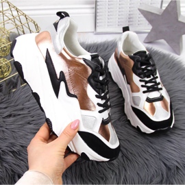 Cipők Potocki W WOL53 platformon fehér és arany aranysárga 1 Cipők Potocki W WOL53 platformon fehér és arany aranysárga 1