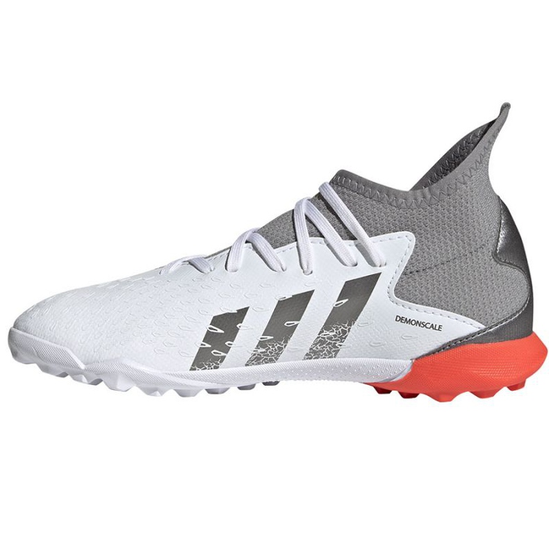 Adidas Predator Freak.3 Tf Jr FY6312 futballcipő fehér fehér 1