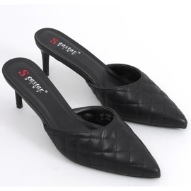 Steppelt tűsarkú Gloria Black fekete 2