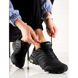 TRENDI Kényelmes trekking cipő fekete 1
