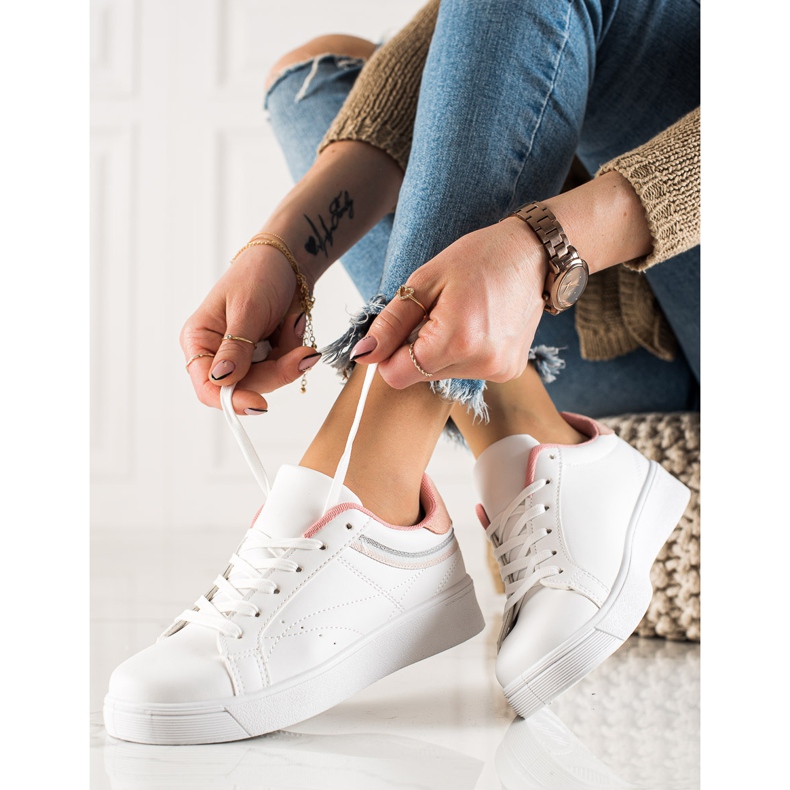 TRENDI Alkalmi fehér cipők 1