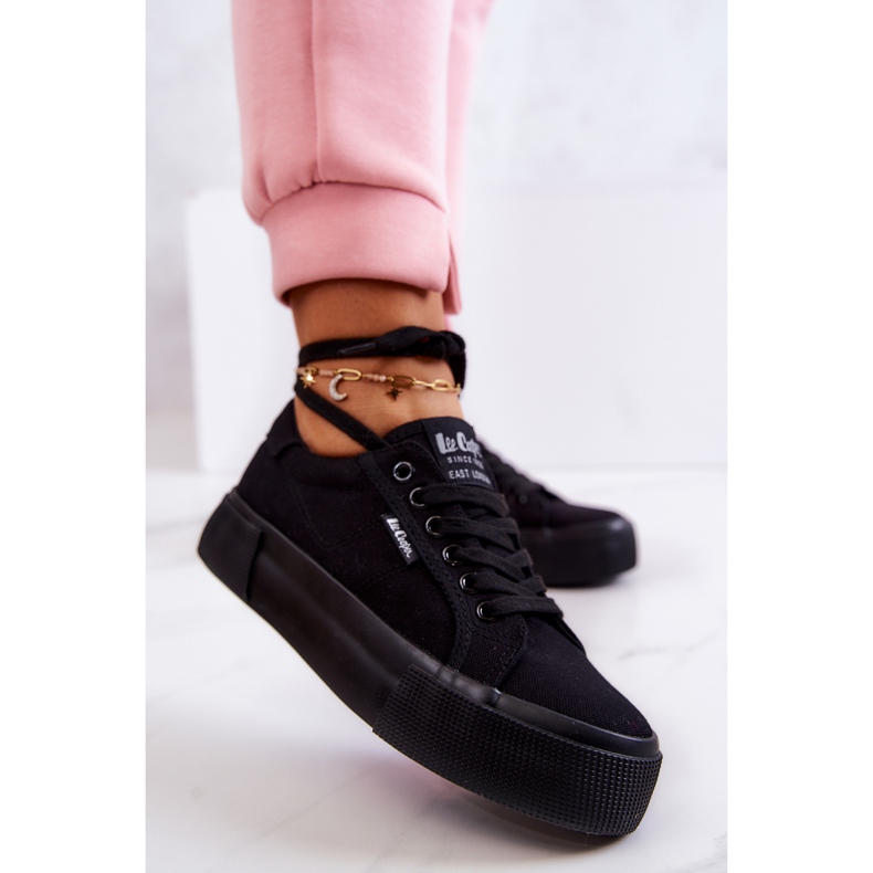 Fekete Lee Cooper LCW-22-31-0885L Fekete tornacipő 1