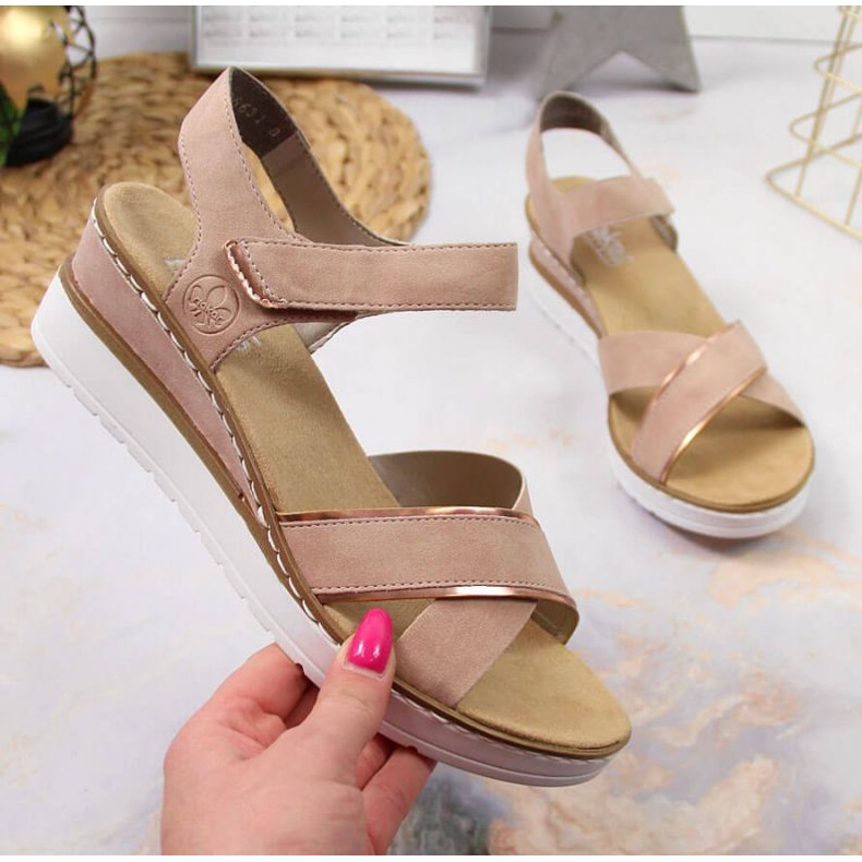Wedge Sandals Rieker W V38G9-31 púder rózsaszín 1