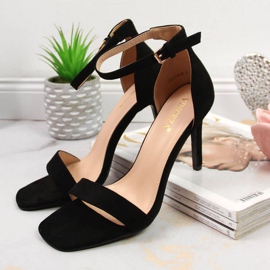 Fekete Vinceza W JAN81A velúr magassarkú szandál 2