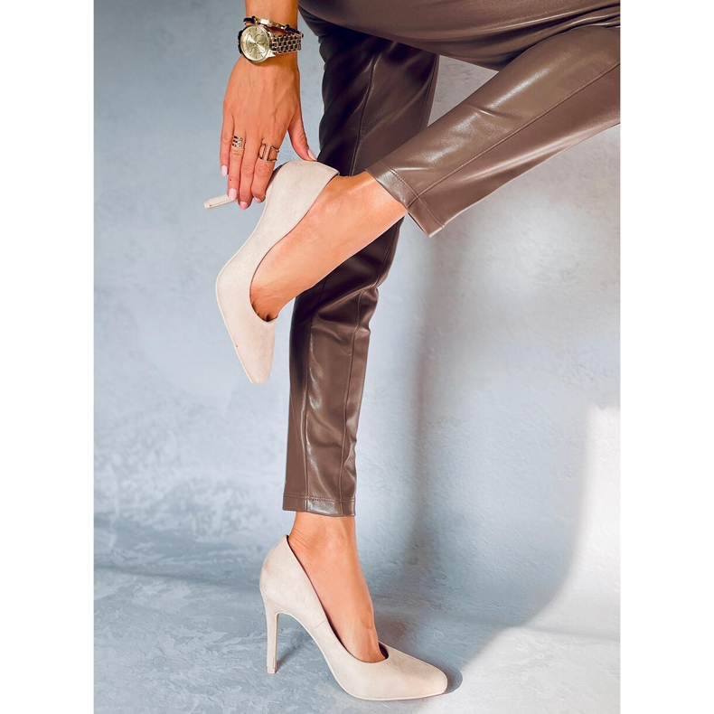 Editta Beige női magassarkú bézs 2