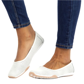 Bőr áttört fehér balerinák Filippo DP3681 / 22 WH sokszínű 4