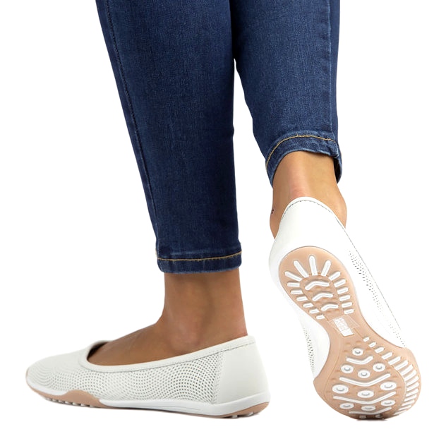 Bőr áttört fehér balerinák Filippo DP3681 / 22 WH sokszínű 5