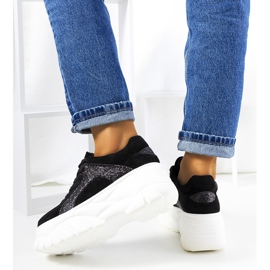 Fekete sportcipő magas Darnell talppal 1