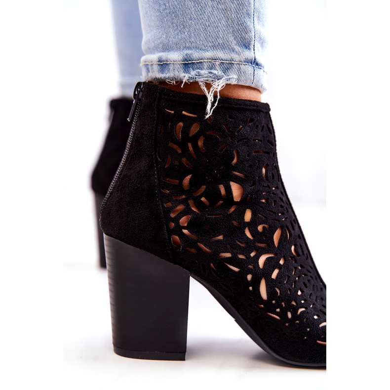 FB1 Fekete áttört csizma Egy Post Bretagne-ban 6 FB1 Fekete áttört csizma Egy Post Bretagne-ban 6