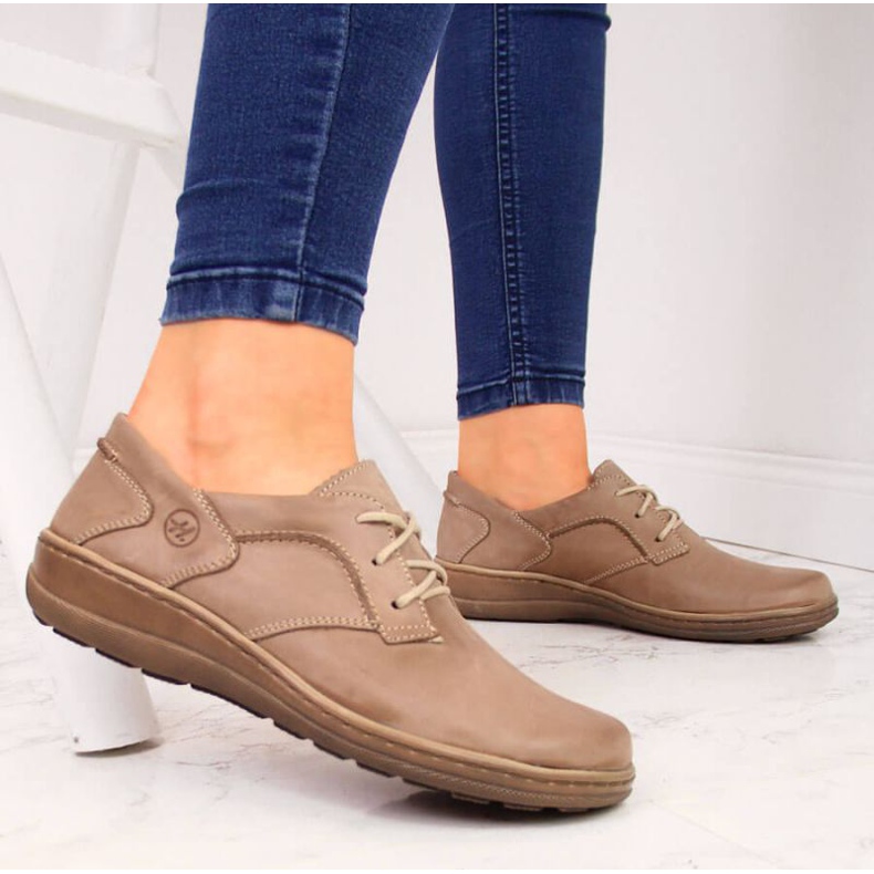 Comfort bőr cipő Helios 715 bézs 2