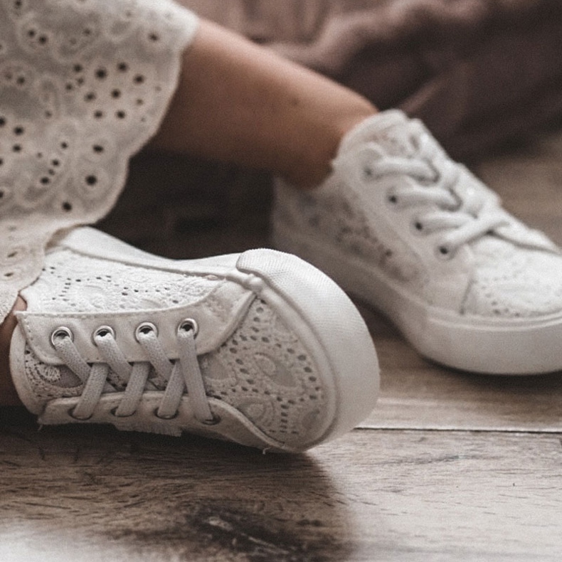 Áttört tornacipő Big Star JJ374134 Fehér 1