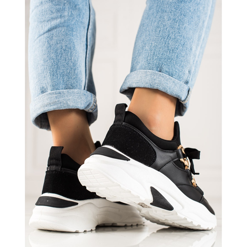 TRENDI Divatos cipők fekete 1