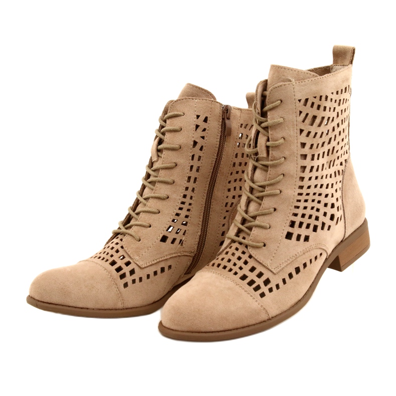 M.Daszyński Kötött áttört munkások Daszyński SA142-33 bézs 3