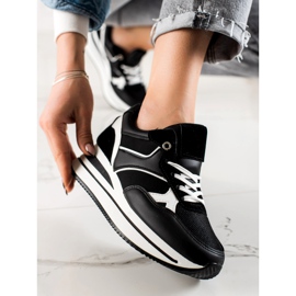 TRENDI Fekete Sneaks A Platformon 1