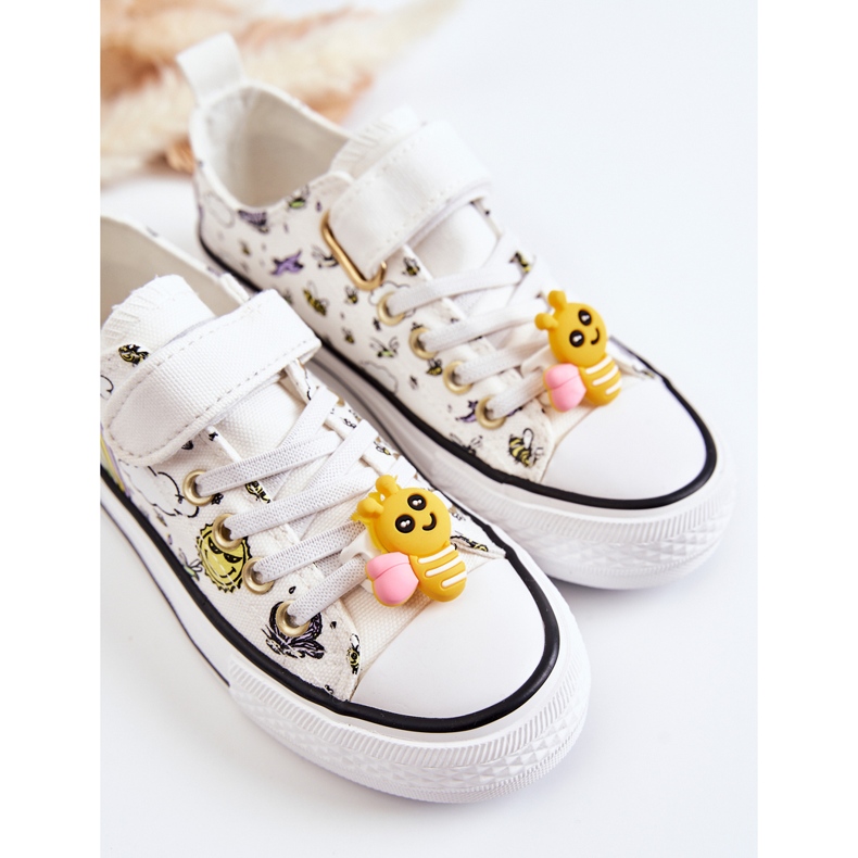 Vinceza Gyermek tornacipő tépőzáras fehér csipkével 2