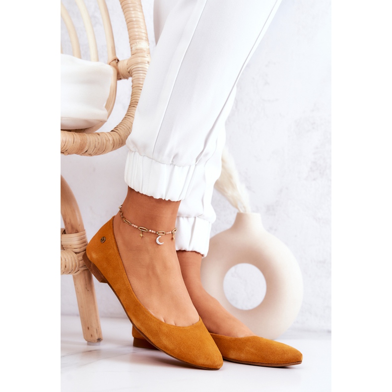 Női velúr balerina Maciejka 04100-44 Sötétsárga sokszínű 1