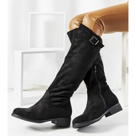 Fekete, lapos hőszigetelt csizma a Louise-tól 1