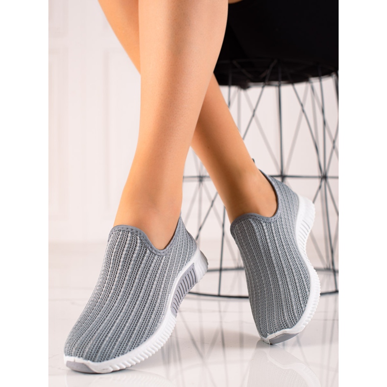 TRENDI Kényelmes csúszós cipők 2