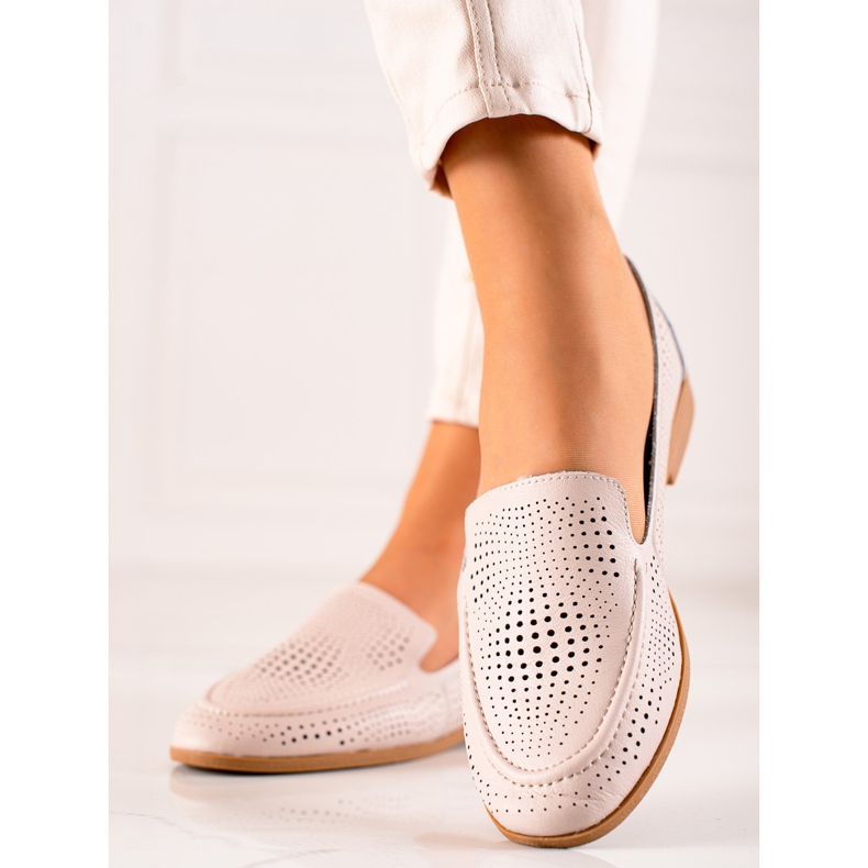 Goodin Áttört mintás bőrcipők bézs 2