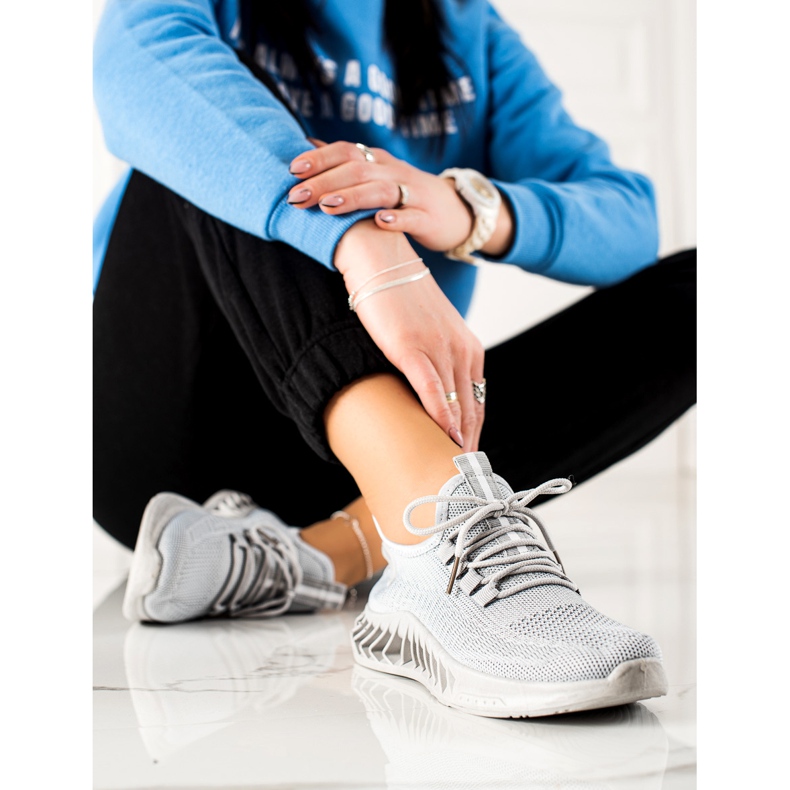 TRENDI Szürke sportcipő 2