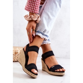 Női szandál Wedge Big Star JJ274976 fekete 2