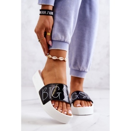 Női gumipapucs Big Star JJ274A276 fehér és fekete 1