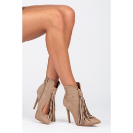 Comer Divatos csizma rojtokkal barna 2