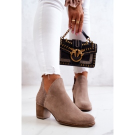 PL3 Sarkú női bőrcsizma szürke Larsa 2 PL3 Sarkú női bőrcsizma szürke Larsa 2