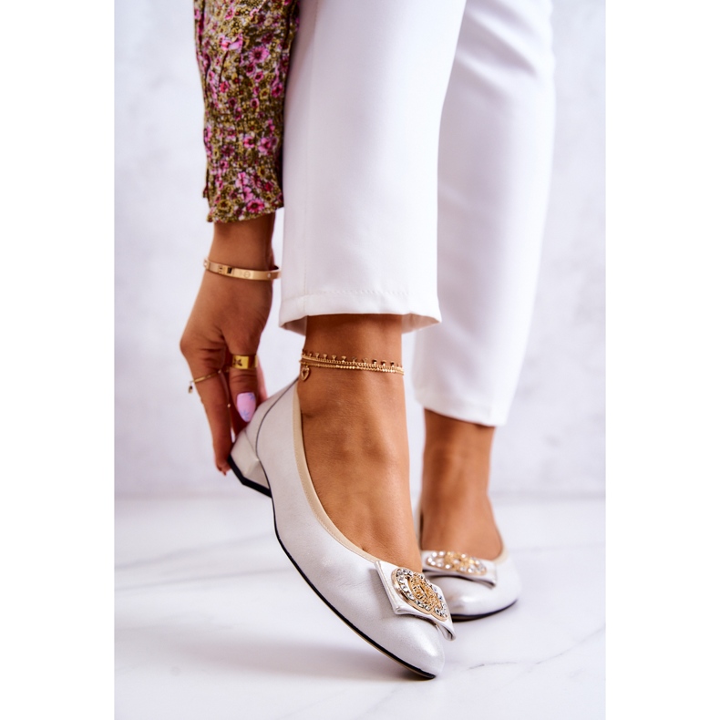 PA2 Bőr balerinák fehér és arany Joliet díszítéssel aranysárga 1