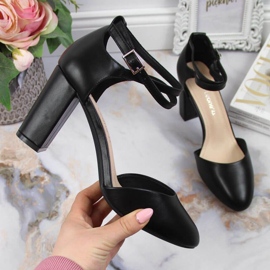 Szandál Sergio Leone W SK364B posztján fekete 1