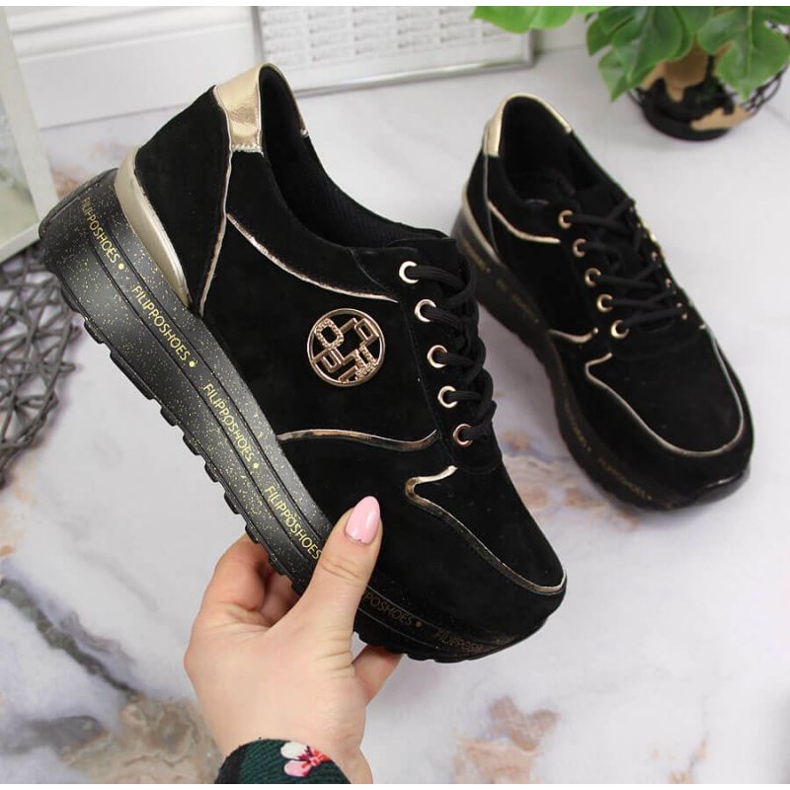 Bőr tornacipő a platformon Filippo W PAW330 fekete 1 Bőr tornacipő a platformon Filippo W PAW330 fekete 1