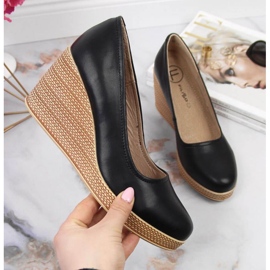 Bőr pumpák az éken Filippo W PAW339A fekete 1