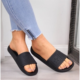 Női papucs Big Star Black DD274A271 fekete aranysárga 5