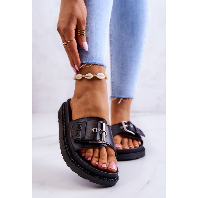 Klasszikus papucs csattal Big Star JJ274A307 fekete 1